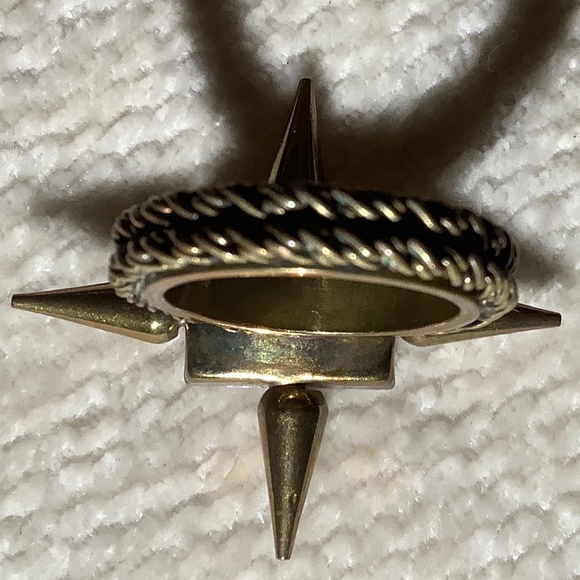 Kara Ross ring - Picture 3 of 5